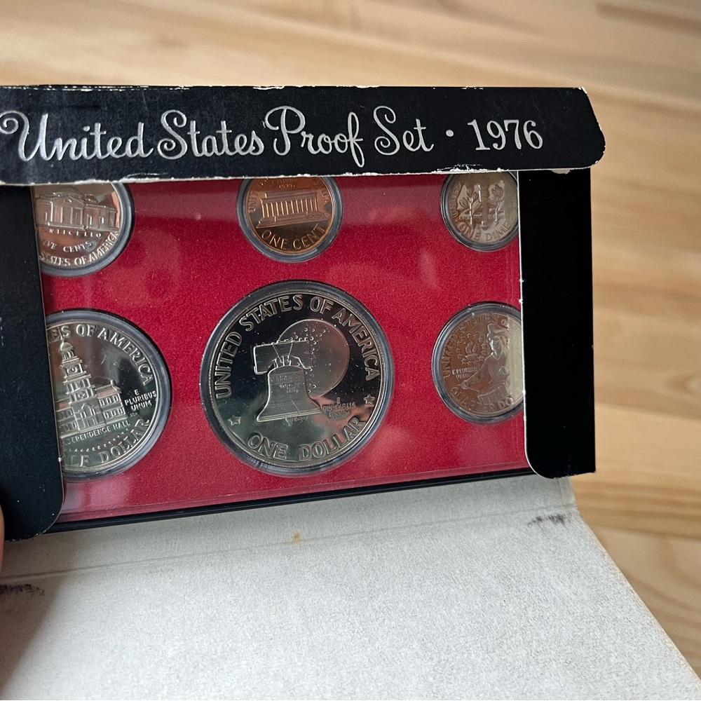 1969-1979 United States Proof Coin Set - Picture 9 of 12